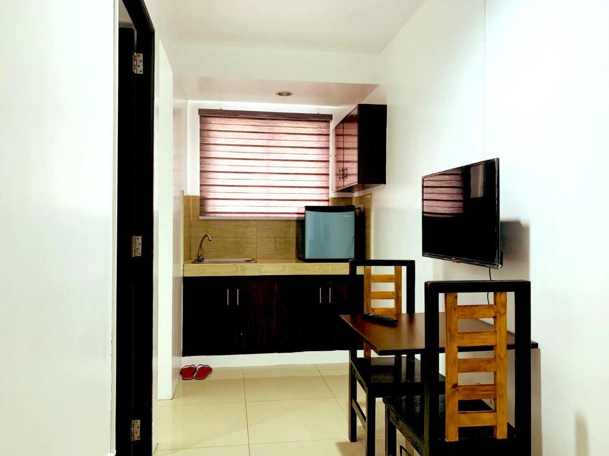 Crosswinds Hotel Paranaque City Exterior photo