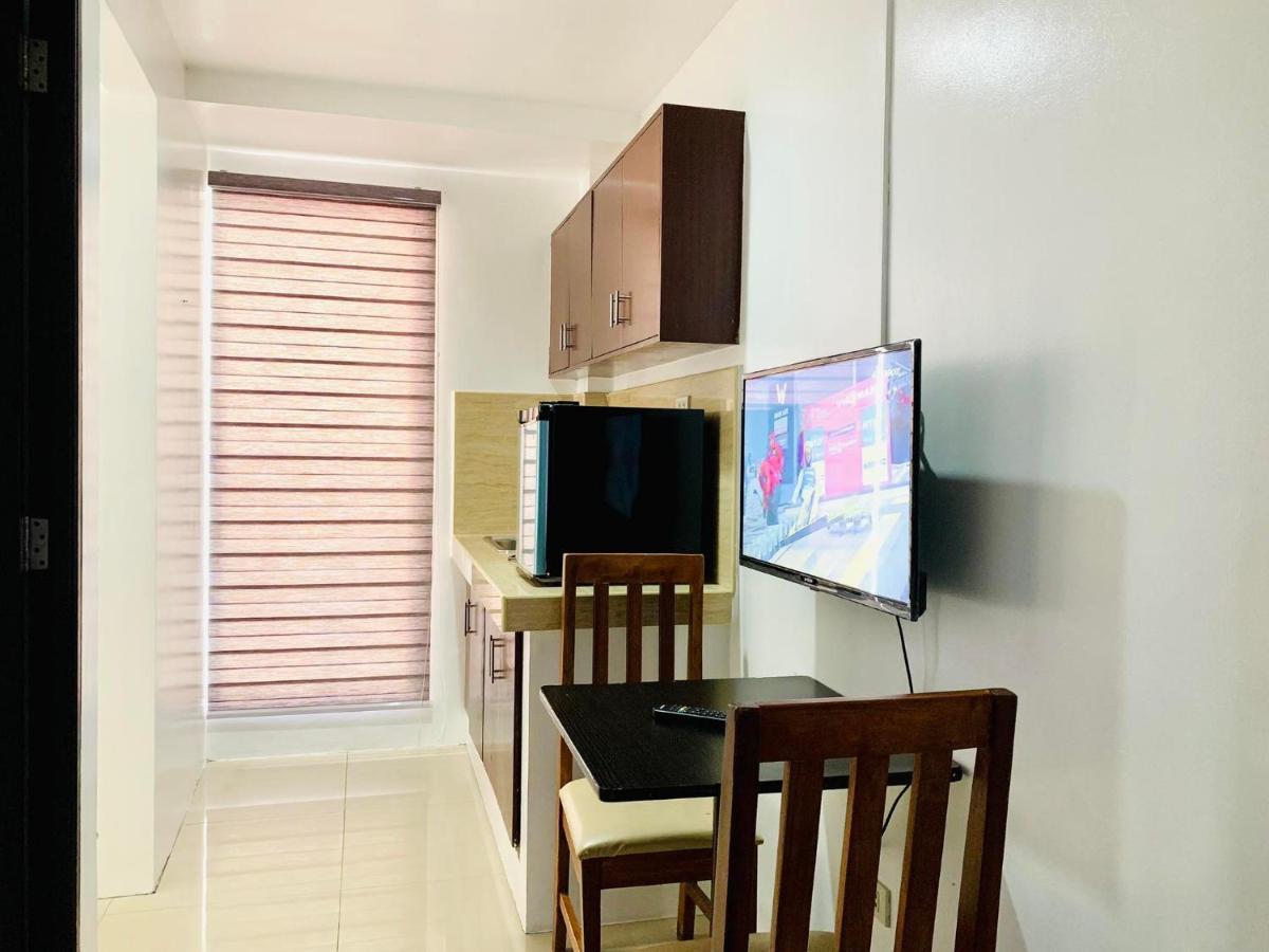 Crosswinds Hotel Paranaque City Exterior photo