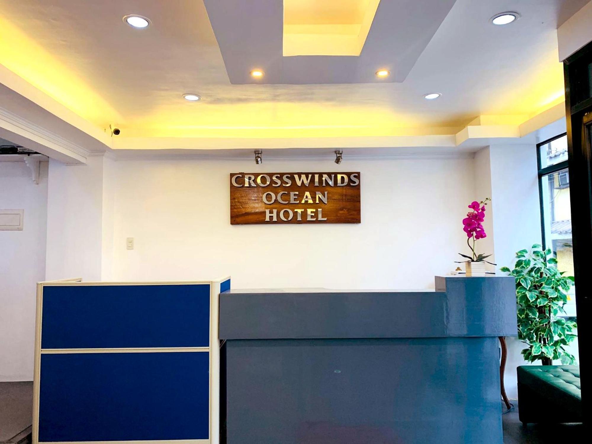 Crosswinds Hotel Paranaque City Exterior photo